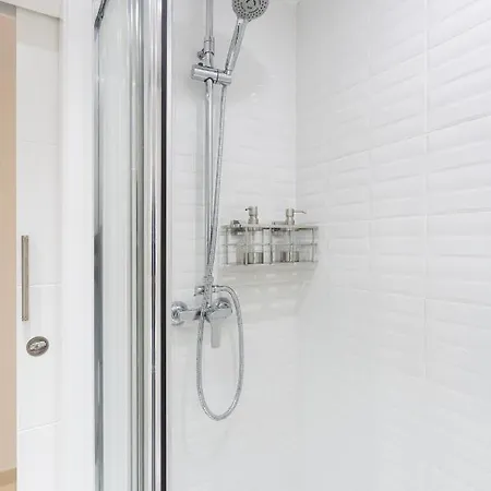 Listen The Stars 505 - Cristianos