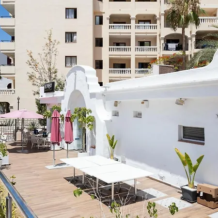 Listen The Stars 505 - Cristianos Lejlighedshotel